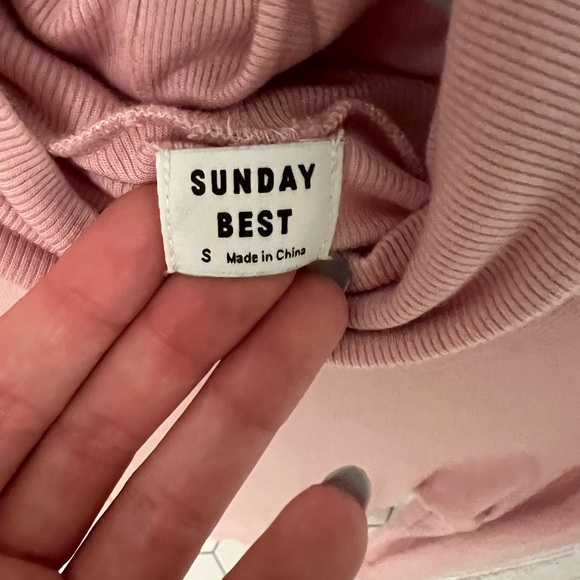 sunday best soft pink turtle neck S - Picture 2 of 2